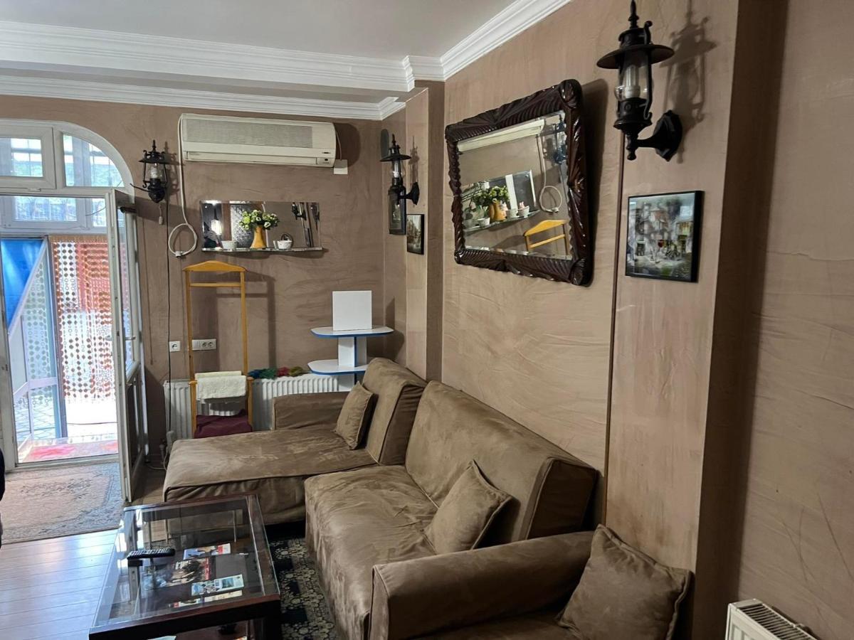 3 Room Flat In Tiflis Exterior foto