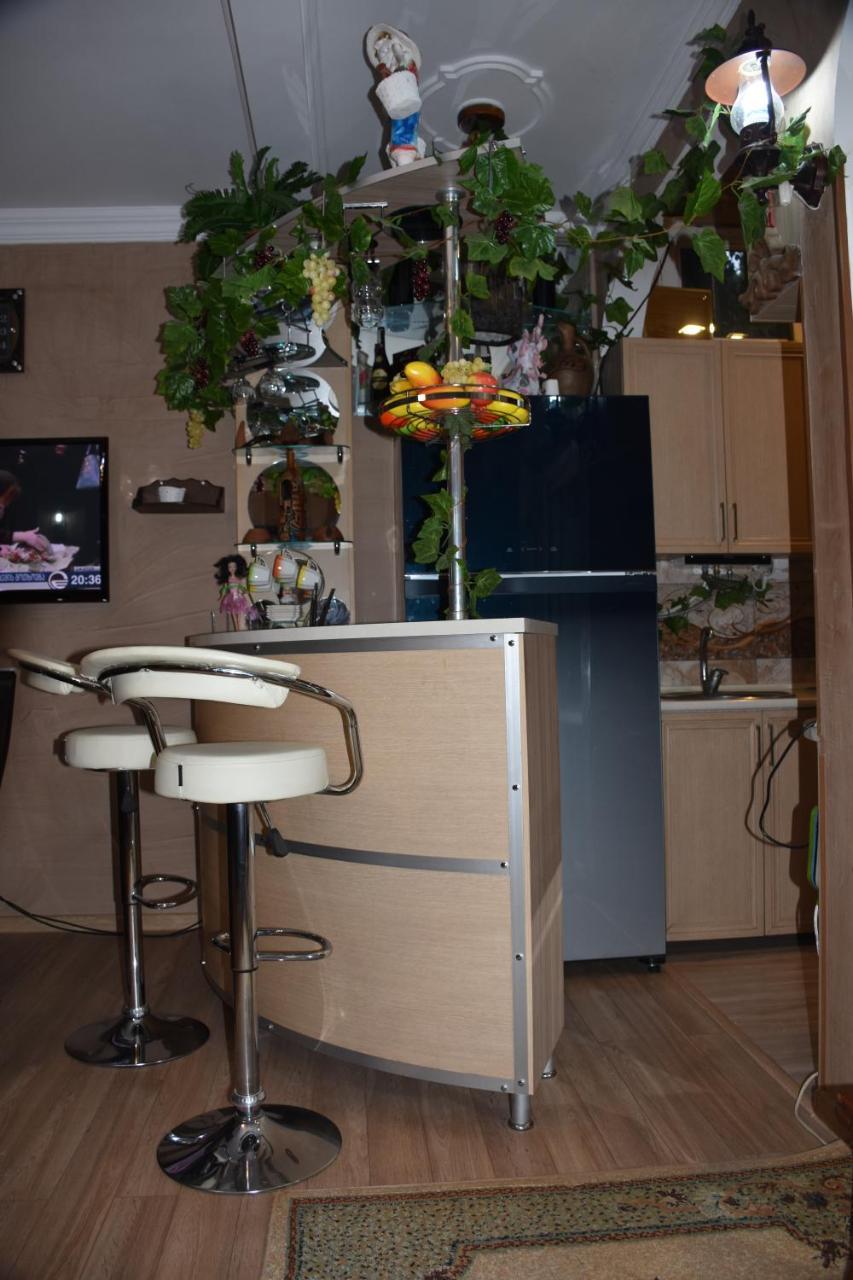 3 Room Flat In Tiflis Exterior foto